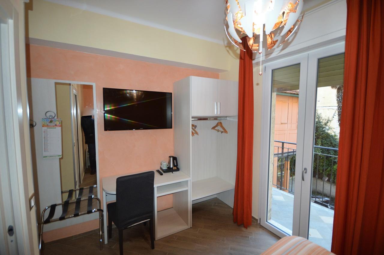 Palafiori Rooms Sanremo Bagian luar foto